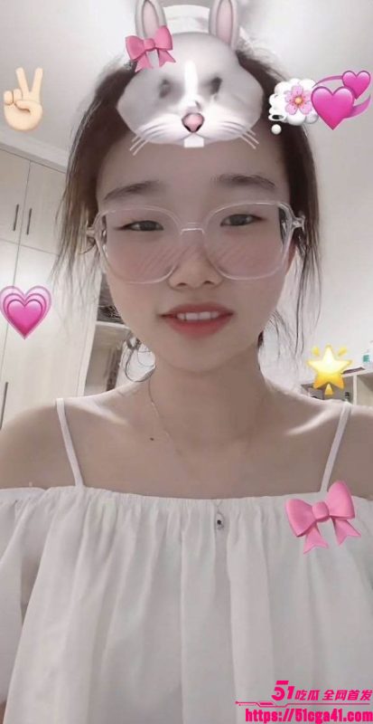 鹰潭眼镜妹 孙萌 洗澡视频泄露 反差骚货扣穴潮吹 浓密黑毛宛如炮架子 尽显母狗本性！-51吃瓜网