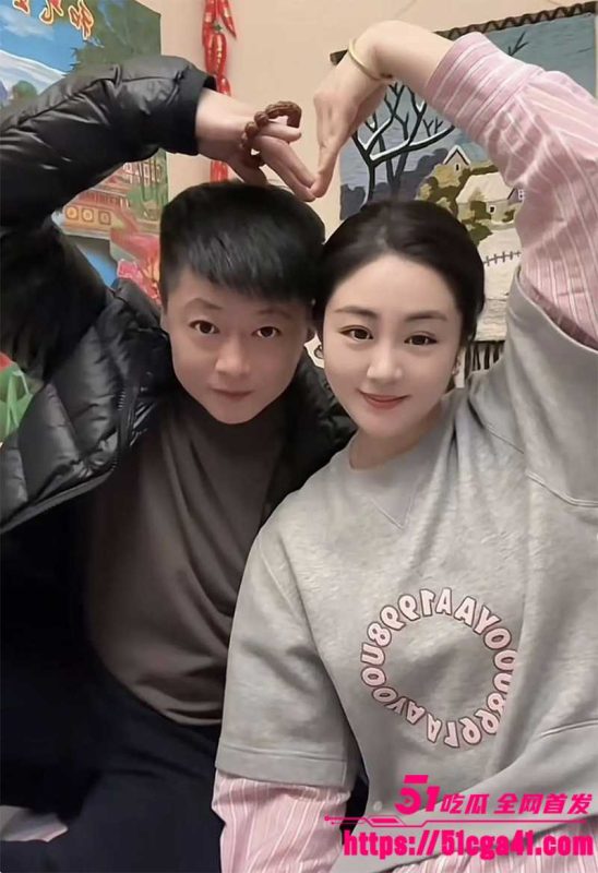 性感女星 毕畅 乡村爱情8王小蒙喂奶镜头露点 哺乳特写一闪而过 慢放版本放大细节 乳头清晰可见！-51吃瓜网