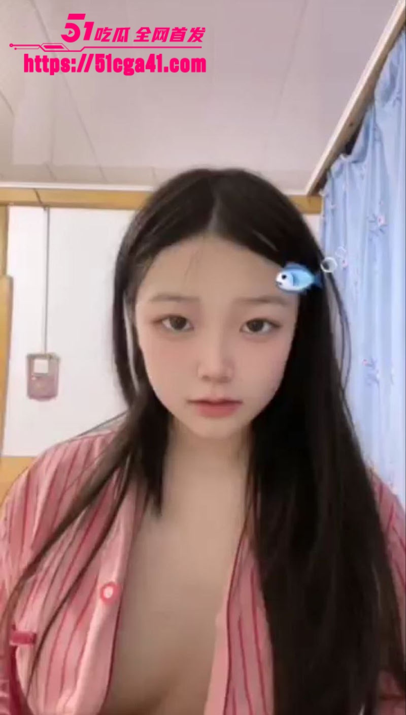 江苏徐州丰县 王佳暖 21岁女大学生自慰摸奶视频曝光 骚母狗自曝初二破处 同时交往五六个男朋友！ - 51吃瓜网-51吃瓜网