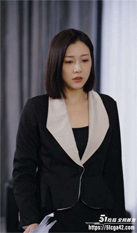 每日短剧《不安于室》貌美娇妻出轨瘫痪在床的岳父 开启新生后偶遇良人恢复往日温馨！-51吃瓜网