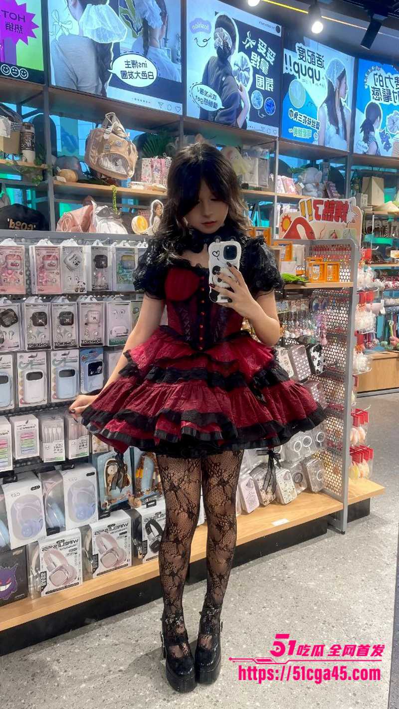 广州JK嫩妹 陈诗琪 趁父母出门带游戏中CP回家做爱 无套爆操白虎馒头穴 浪叫销魂酥耳！ - 51吃瓜网-51吃瓜网