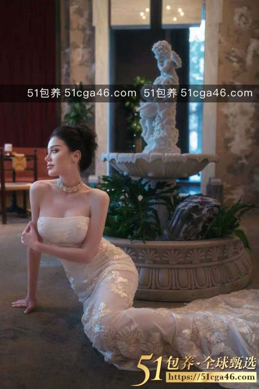 51包养 高端外围 | W1SH080705 上海 英国外模 前凸后翘 蜜桃美臀 质量保真 假一罚十-51吃瓜网