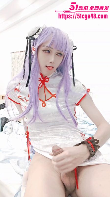 伪娘怡宝cosplay互摸牛牛 看来这个前戏非常充分啊 欲望直接调动起来了！-51吃瓜网