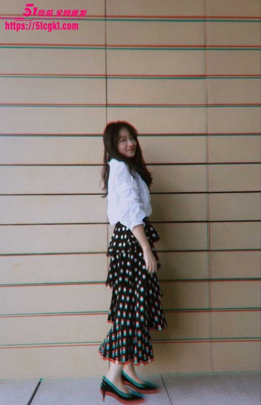 海滩裸女 全裸浴缸诱惑 酒店激情后入口交 火辣身材做爱视频流出！-51吃瓜网