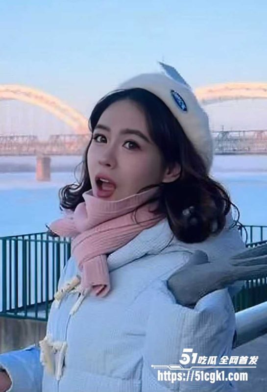 极品情侣泄密！美腿女孩遇人不淑 大尺度性爱视频被前男友流出 性瘾超大淫骚反差！-51吃瓜网