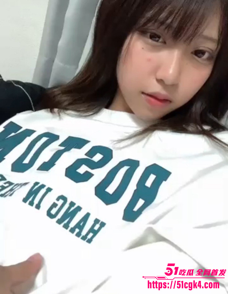 超可爱19岁巨乳学妹 日常寂寞发骚拍摄大量自慰私拍供男友观赏 分手后遭渣男泄密 这胸型简直太漂亮了! - 51吃瓜网-51吃瓜网