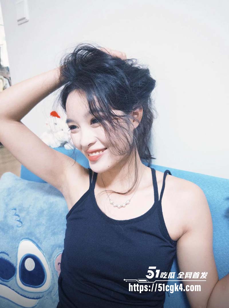 湖南辣妹蒋菲车震黑料！骚逼销售为订单陪睡客户 经常乱搞染梅毒 车震视频曝光 - 51吃瓜网-51吃瓜网