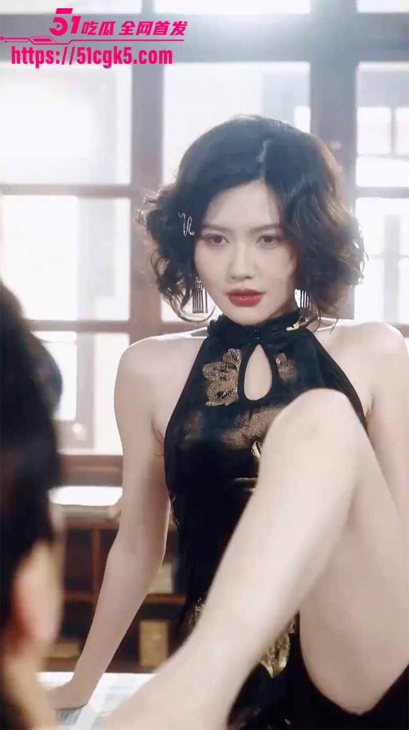 每日短剧《鼎定千门》穷小子无家可归被美女师姐收留获得鉴宝神瞳 从捡漏到鉴宝逆天改命！ - 51吃瓜网-51吃瓜网