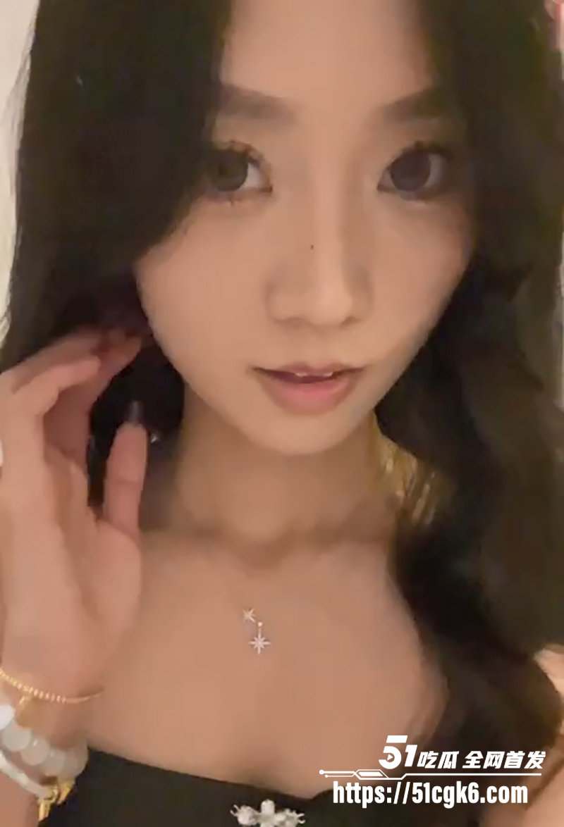 极品前台美女 小梦 不雅视频流出！拍露穴淫片勾引被老板爆操 对白淫荡至极！ - 51吃瓜网-51吃瓜网