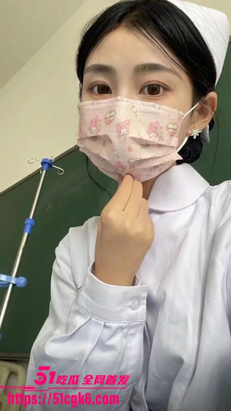 上海某知名医院护士 谢晓红 同时勾引两个医生恋爱 被发现后理直气壮说两个人都喜欢！-51吃瓜网