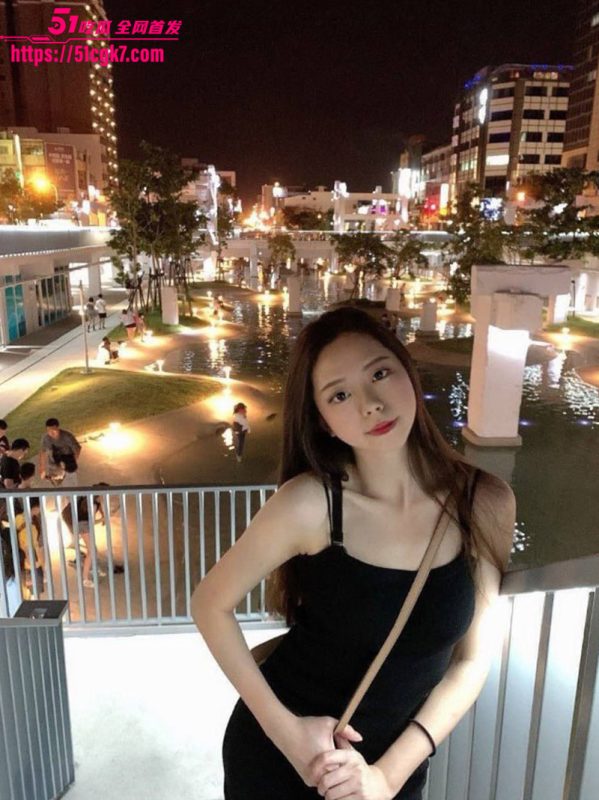 广西养生馆老板娘出轨视频震撼流出 高颜值尤物蕾丝情趣主动吃鸡 上位疯狂求操骚劲爆棚!-51吃瓜网