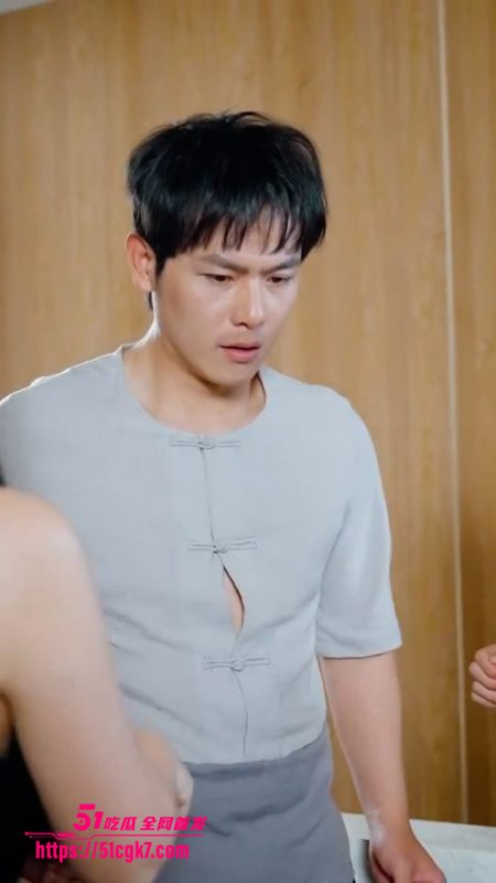 擦边短剧《最强按摩技师》他曾是贫民窟里最不起眼的废物 被兄弟恋人背叛家族扫地出门 十年时间看他如何逆袭!-51吃瓜网