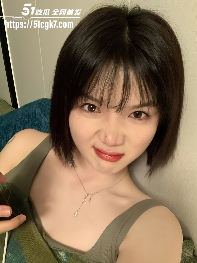 辽宁沈阳 王钰蕊 性爱视频流出 深喉口交粉嫩小穴特写 无套爆操白浆沾满大屌 叫床声让你欲火焚身！ - 51吃瓜网-51吃瓜网