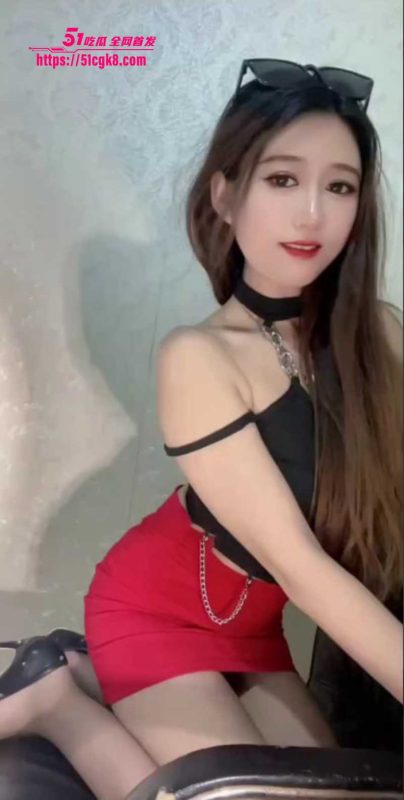 快手舞蹈主播 诺诺  极品身材道具自慰一对一裸聊 反差情欲诱惑视频流出！-51吃瓜网