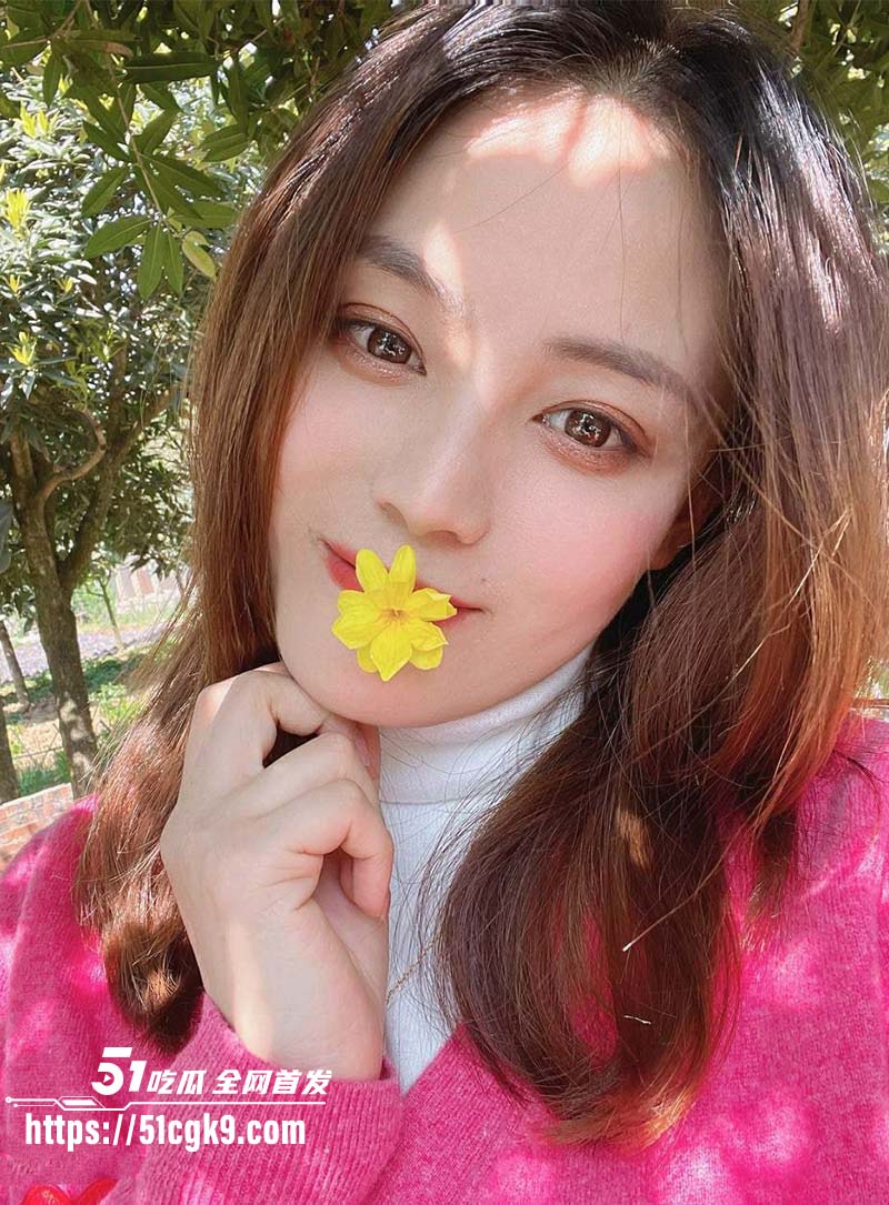 高颜值反差曝光 大神拿下极品少妇 趁她老公差去她家里性爱 多次拍下视频以便长期保持性爱关系 - 51吃瓜网-51吃瓜网