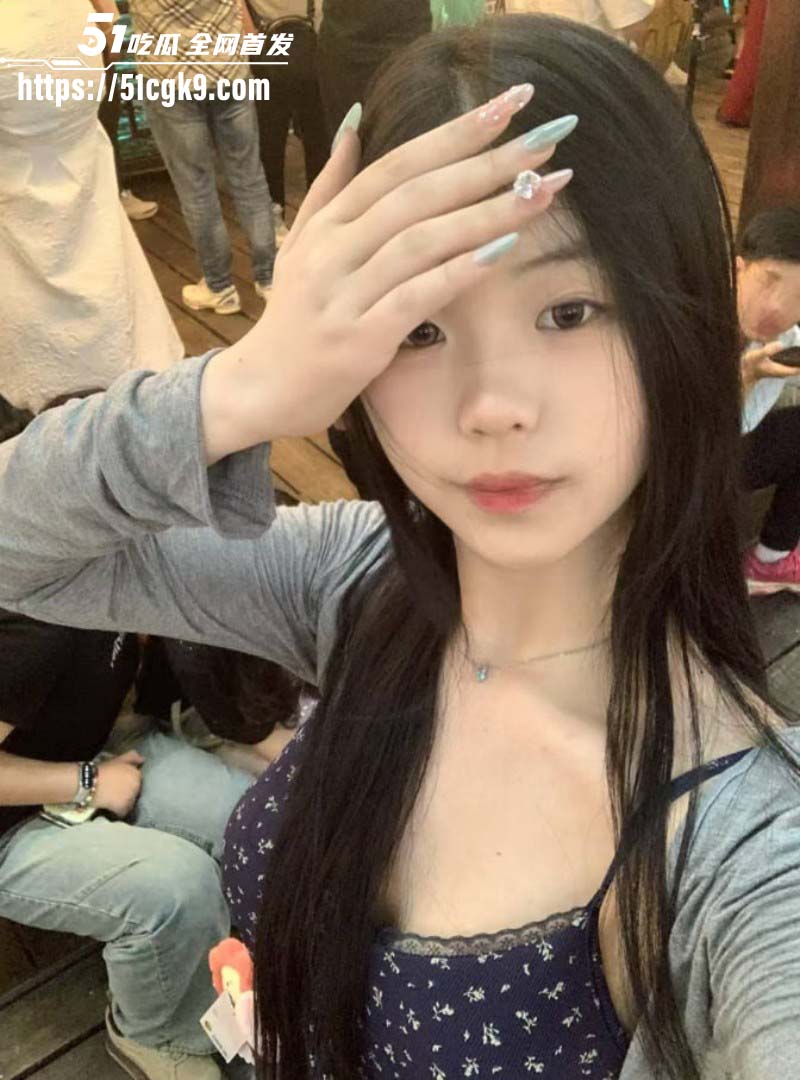 四川德阳06年女大 杨清清 瞒着男友下海捞金 与金主旅游陪睡 被男友发现曝光私拍! - 51吃瓜网-51吃瓜网