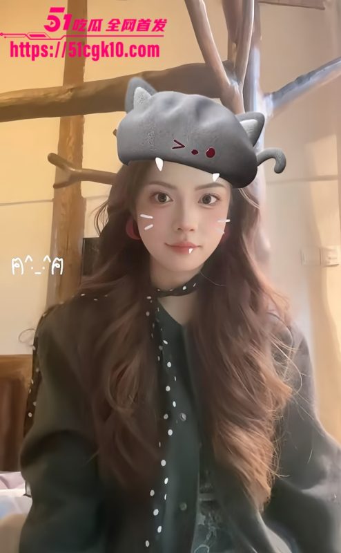 抖音 铁锤妹妹 不雅视频流出 浴室摸逼自慰 给金主爸爸足交服务 无套内射呻吟连连！-51吃瓜网