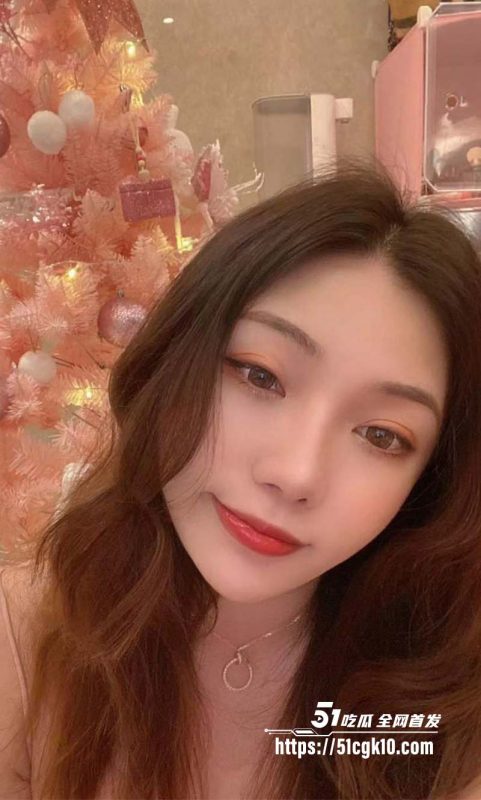 高颜值反差婊曝光 气质美女自拍泄密 玩法淫荡堪称反差界的天花板 母狗属性拉满-51吃瓜网