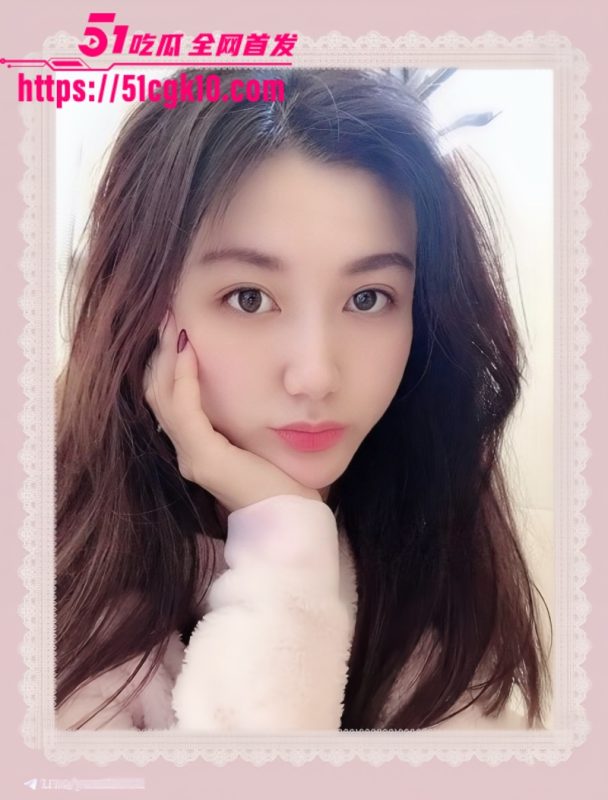 台湾IG网红 与金主私密视频曝光 极品身材嫩穴诱人 巨乳呼之欲出 反差感十足！-51吃瓜网