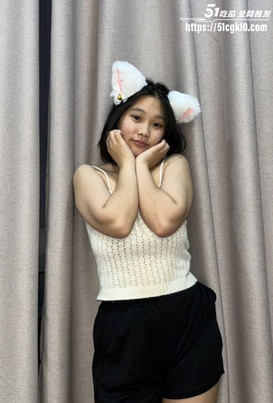 河南清纯少女 刘芷晴 被炮友拉到烂尾楼野战偷情 激情口交大鸡巴直捣花心 骚穴被操到高潮不止！-51吃瓜网