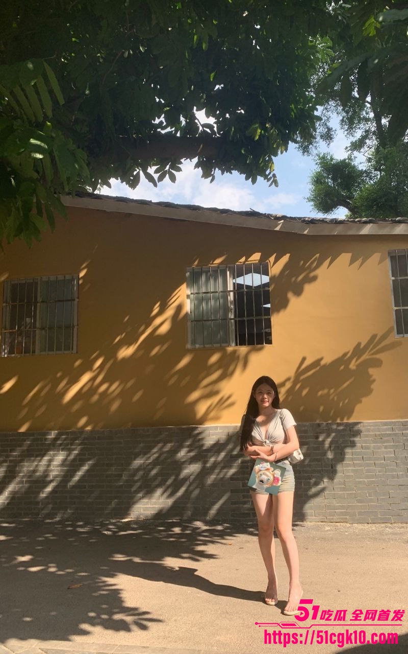 顶级身材学生妹和男友做爱曝光 后入猛操翘臀骚穴 无套内射爽到起飞！ - 51吃瓜网-51吃瓜网