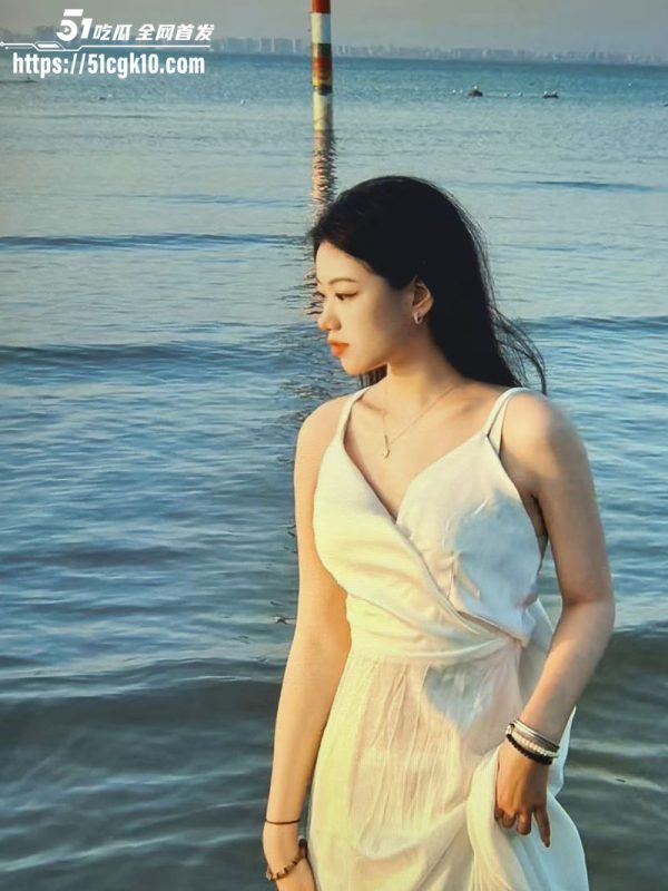 河北美术学院学生妹 刘茹 被男友调教成极品母狗 口爆吞精毒龙深喉样样精通！-51吃瓜网