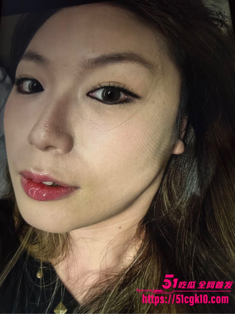 河南新乡新婚小夫妻 男主绿帽癖大爆发 把老婆献给兄弟 大奶人妻骚穴淫水狂喷！ - 51吃瓜网-51吃瓜网