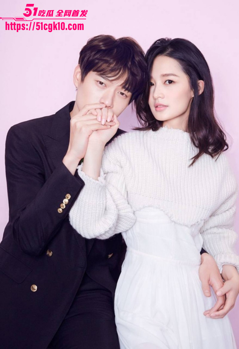 顶流男星 魏大勋 被爆惊天黑料 迷奸偷拍女网红 大量不雅聊天记录独家曝光 各种PUA套路令女主精神崩溃! - 51吃瓜网-51吃瓜网