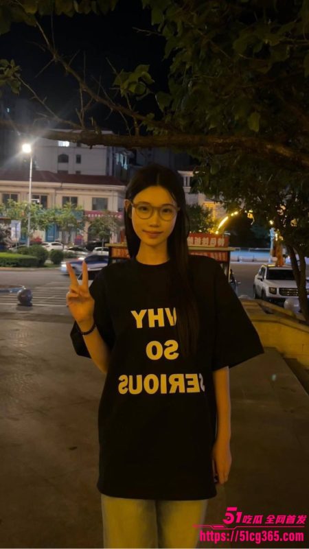 长沙师范学院 莹莹 性爱视频流出 深喉口交狂吸大屌 无套爆操淫水四溢 清纯嫩妹被干到喷潮不止！-51吃瓜网