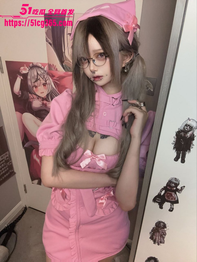 推特暗黑系反差萝莉 樁山民子 高颜值巨乳尤物 蜂腰纤细长腿翘臀 大尺度视图福利曝光! - 51吃瓜网-51吃瓜网