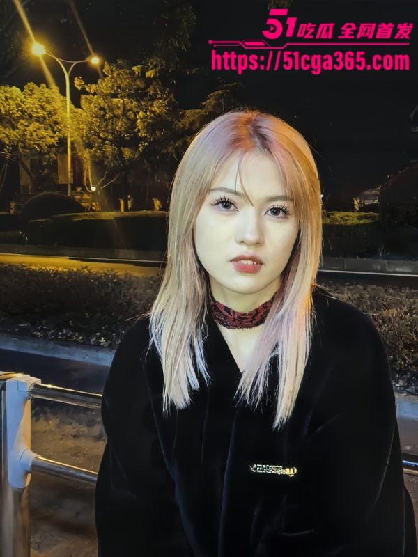 河北工商学院 刘雅婷 与学弟的性爱视频曝光 被按在胯下疯狂抽插 淫叫声让人全身酥麻！-51吃瓜网