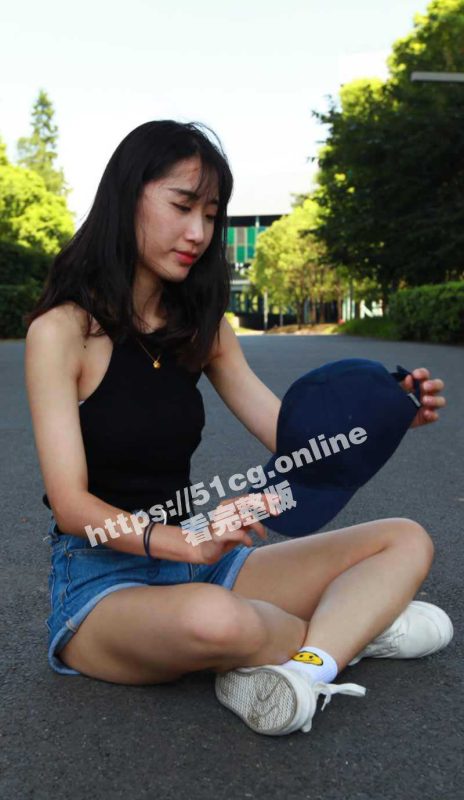 精品自拍 上海94年高挑学生妹 桑梦珍 啪啪视图被前男友流出-51吃瓜网
