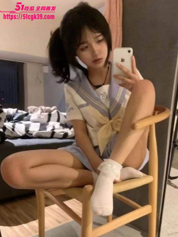 广西艺术学院 陈嘉 与男友私密视频流出 白嫩骚逼无比极品 口爆吞精极限反差 谁能想到清纯少女私下竟宛如母狗！-51吃瓜网