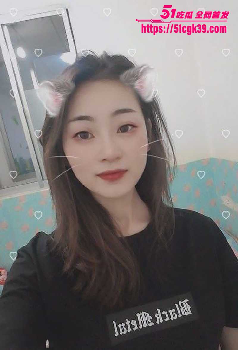 纯情妹子被前男友曝光不雅视频！分手不耽误做爱 变炮友玩3P调教 渣男带兄弟轮操骚穴 露脸出镜淫骚无比！ - 51吃瓜网-51吃瓜网