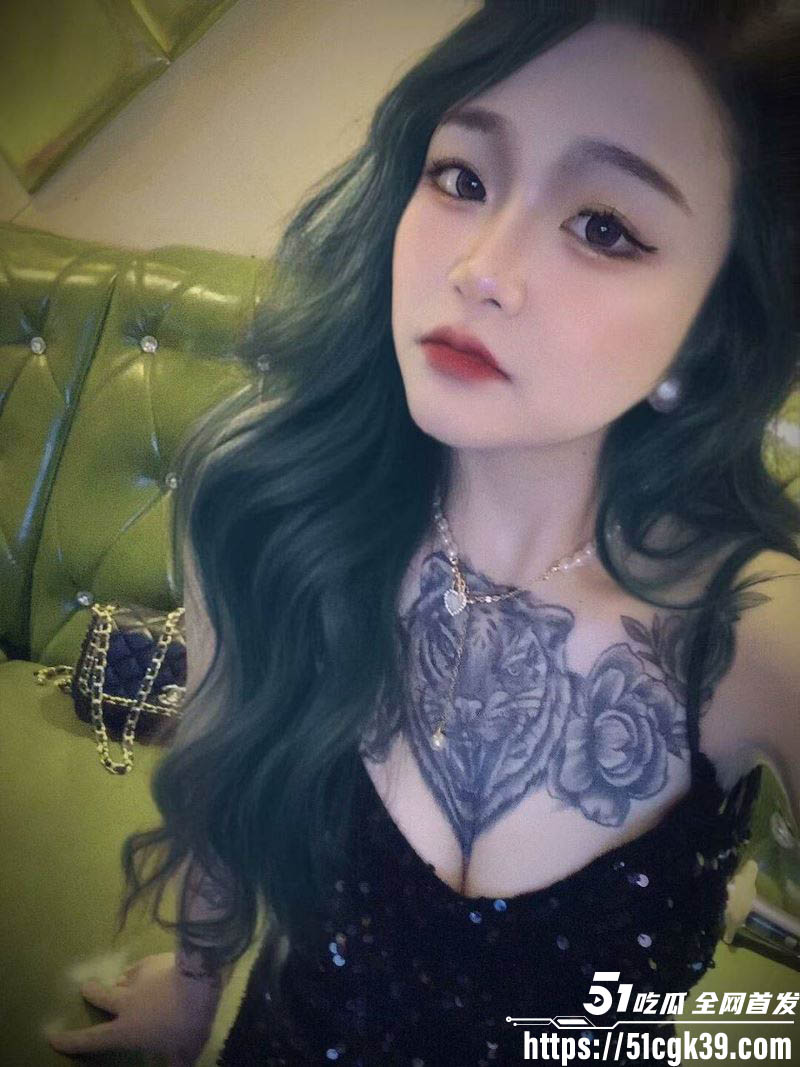 吉林小坦克 杨瑞栖 约炮视频曝光 巨乳乳交淫水满溢 后入猛操臀浪翻滚！ - 51吃瓜网-51吃瓜网