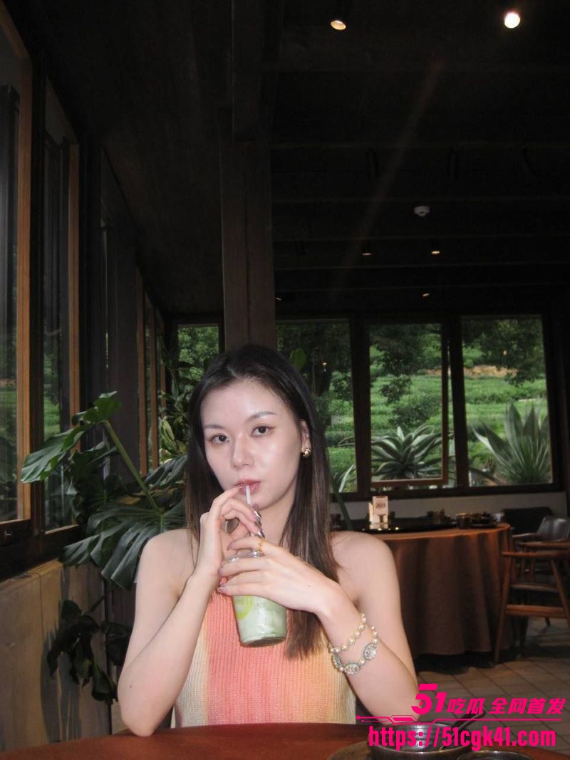 临汾小少妇 秦寒 欲望爆棚 与多男约炮被男友曝光 巨乳夹紧肉棒 黑丝被撕破猛干 淫叫不断！ - 51吃瓜网-51吃瓜网