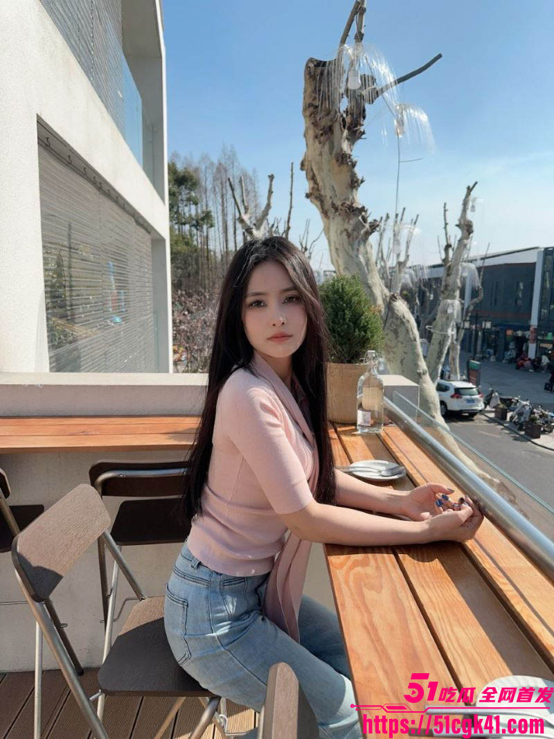 辽宁大连御姐 伏慧 被男友剪辑曝光 丝袜套鸡口交调教 舌尖缠绕肉棒吞吐 多角度特写嫩穴湿透！ - 51吃瓜网-51吃瓜网