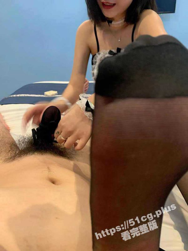 精品自拍  四川纹身妹妹和富二代男友的性爱资源流出 花样很多！-51吃瓜网