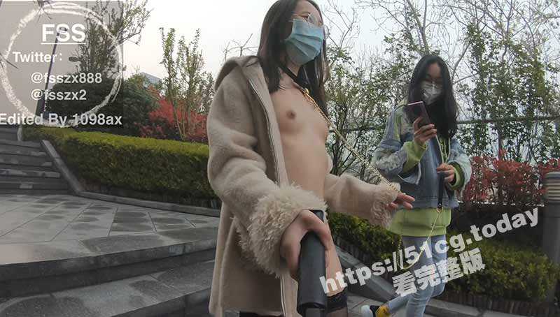 Twitter户外露出网红「FSS冯珊珊」多场地露出合集 挑战不可能完成的任务！-51吃瓜网
