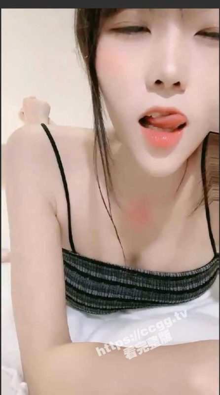 抖音可爱小姐姐「玥玥酱」一对一 极品身材绝美馒头逼大长腿-51吃瓜网