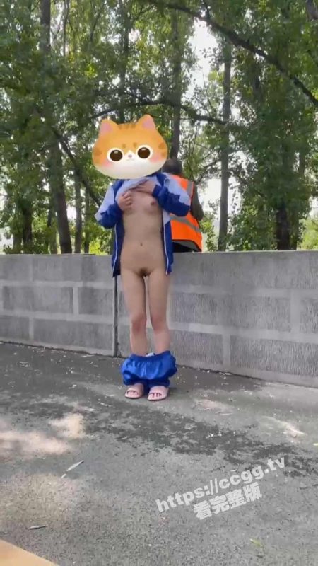 郑州七中 女学生玩暴露被同学偷拍流出-51吃瓜网