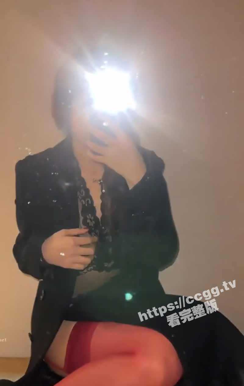 抖音网红【Liuyue】大尺度私拍和男朋友啪啪性爱视频流出身材超美 - 51吃瓜网-51吃瓜网