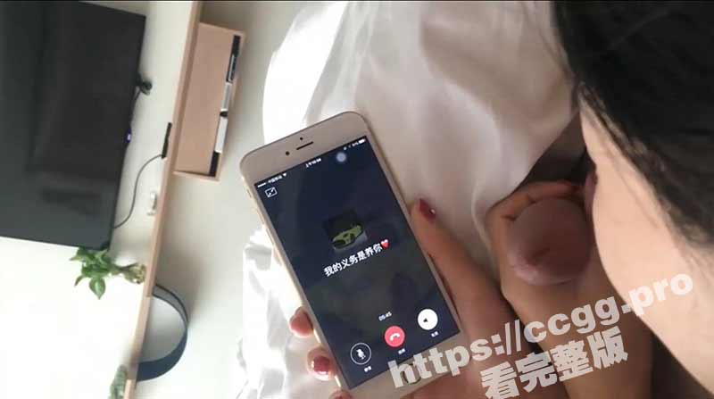 玩的就是心跳！骚鸡边吃鸡吧边勾引男人 刺激 这个才是极品-51吃瓜网