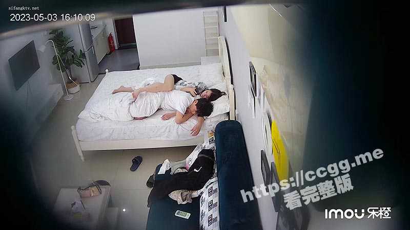 异地小情侣情侣五一开房 惨遭酒店偷拍 高颜值校花美女被男友无套中出！-51吃瓜网
