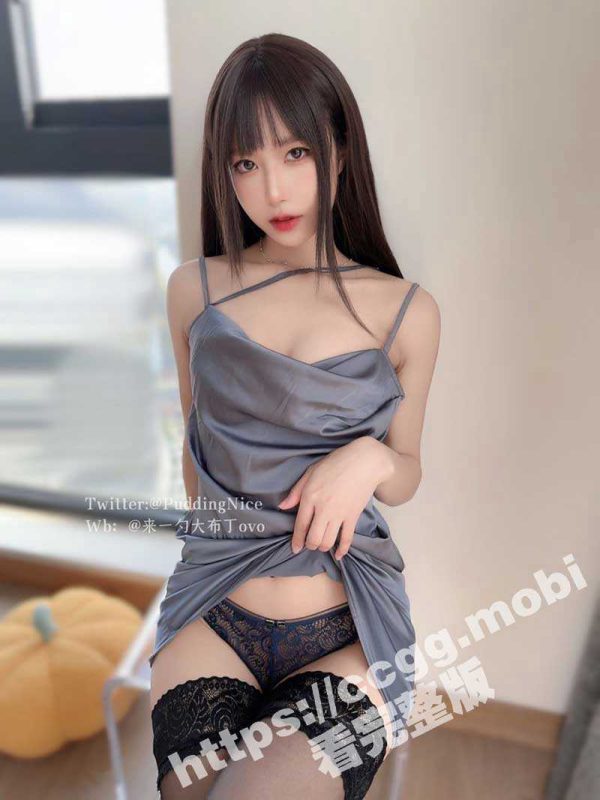 微博 / 推特「布丁大法」6月最新私拍 珊瑚鸡尾酒 黑丝骚丁血脉喷张-51吃瓜网