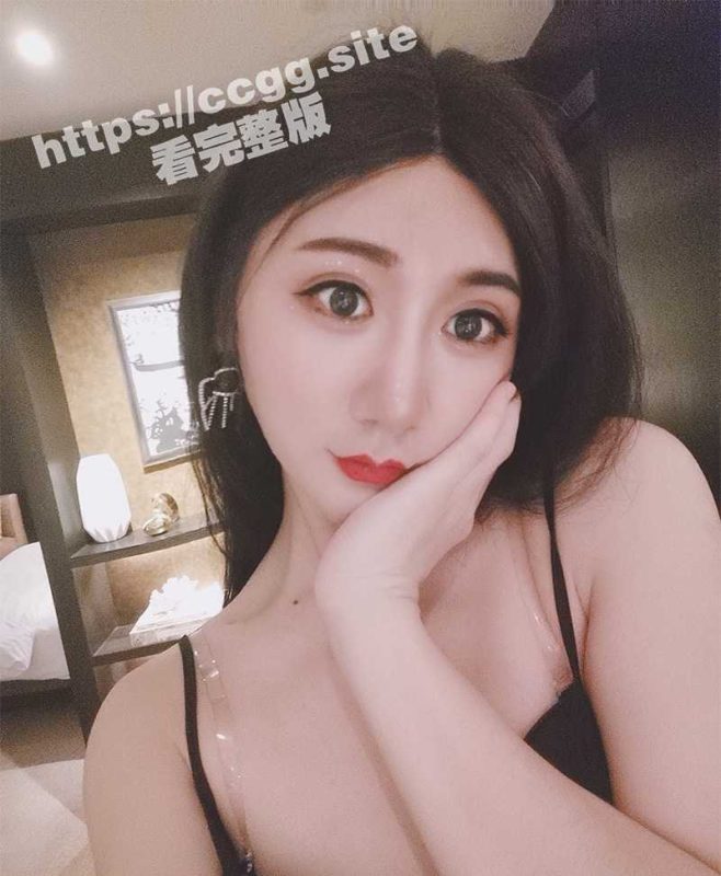 拼刺刀慎入！一字马舞蹈学院颜值天花板百万粉丝顶流人造外围CDTS【小乔】露脸私拍有钱人的性宠物-51吃瓜网