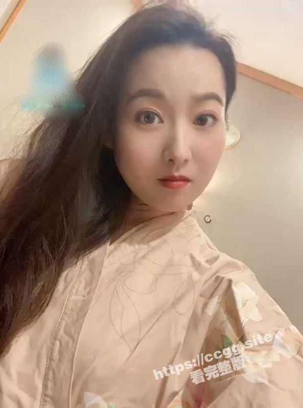 辽宁鞍山 明日星培训公司 女老板 尹菲菲 天天搔首弄姿 约炮网友绿她老公！-51吃瓜网
