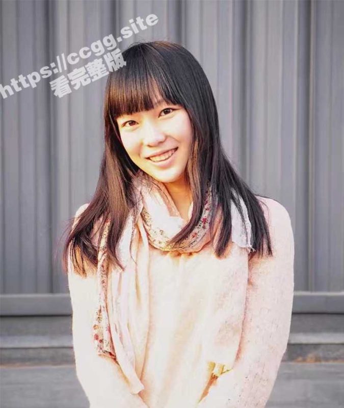 清纯朴实的大学生乡妹子生活中与隐私生活反差极大~洗澡自摸被男友搞-51吃瓜网
