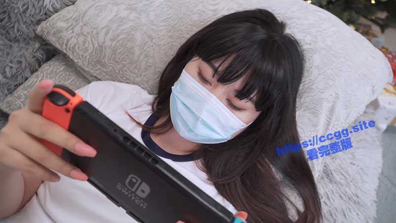 Onlyfans 网黄 nana_taipei 台北娜娜 《打电动的女孩》男友用屌帮助娜娜戒断网瘾-51吃瓜网