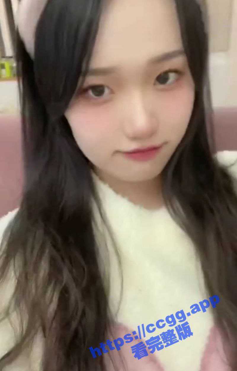 极品身材漂亮拜金大学生美眉 被金主包养 找朋友一起大玩3P 多种情趣上下开攻内射反差婊！ - 51吃瓜网-51吃瓜网